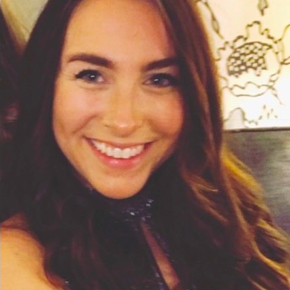 Meet your Posher, Jennifer